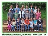 Fotky tříd - konec školního roku 2009/2010